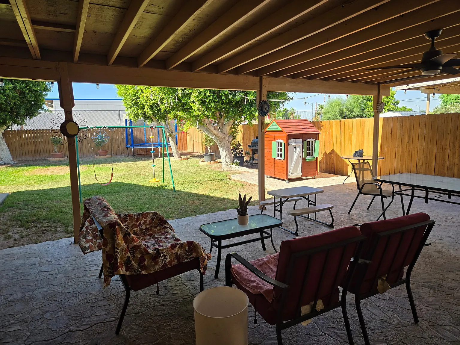 3 bed, 1550 sqft, $2,300 — Photo 4