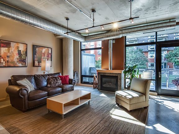 4th image of 720 4th St N #109