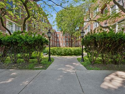 5470 S Woodlawn Ave APT 1W, Chicago, IL, 60615
