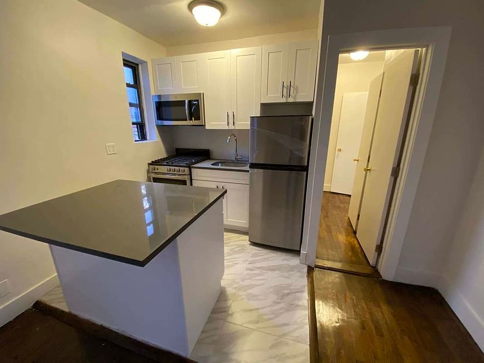 2nd image of 1409 New York Ave APT 4B