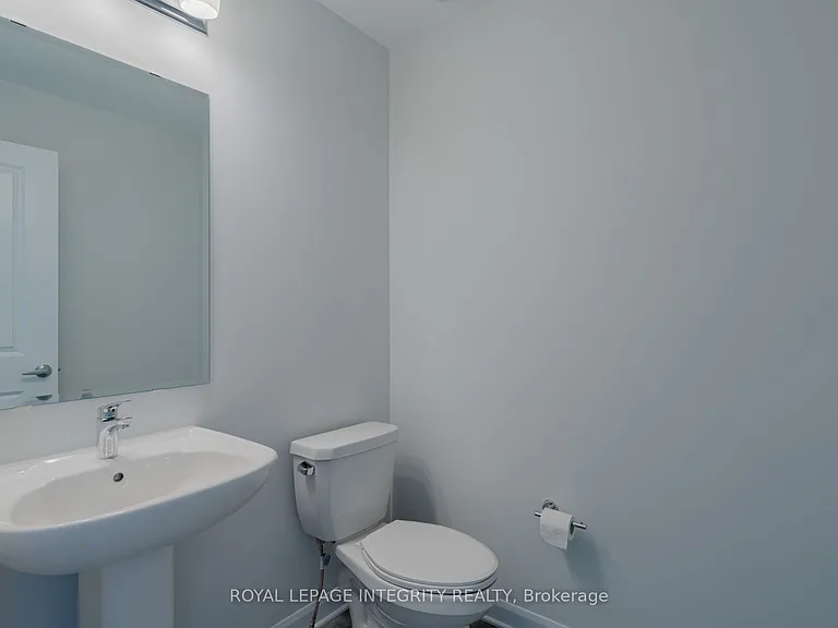 409 Silicon Way — Photo 5
