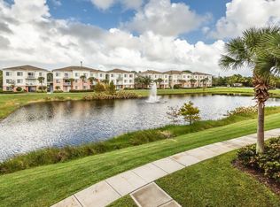 8209 Myrtlewood Cir W, Palm Beach Gardens, FL 33418