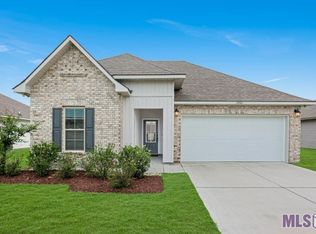 13701 Acacia Ct, Denham Springs, LA 70726