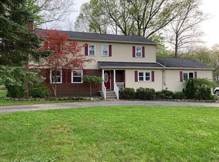 9186 Chamberlin Rd, Twinsburg, OH 44087
