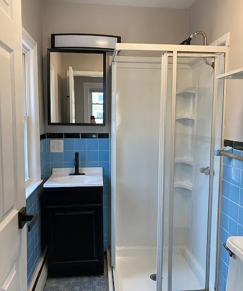 303 E Madison St #4 — Photo 3