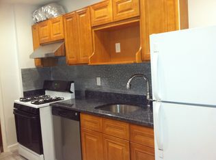 6125 Gates Ave, Flushing, NY 11385