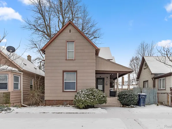 44 E James St, River Rouge, MI 48218