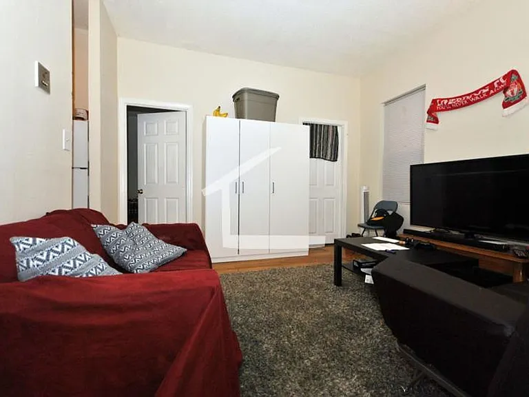 894 Huntington Ave #44 — Photo 2
