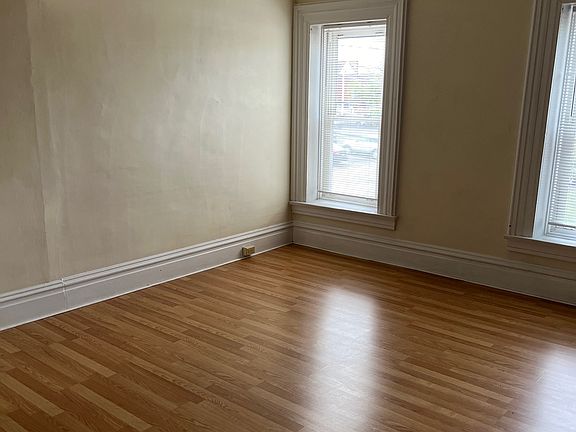 3rd image of 115 W 3rd St #A