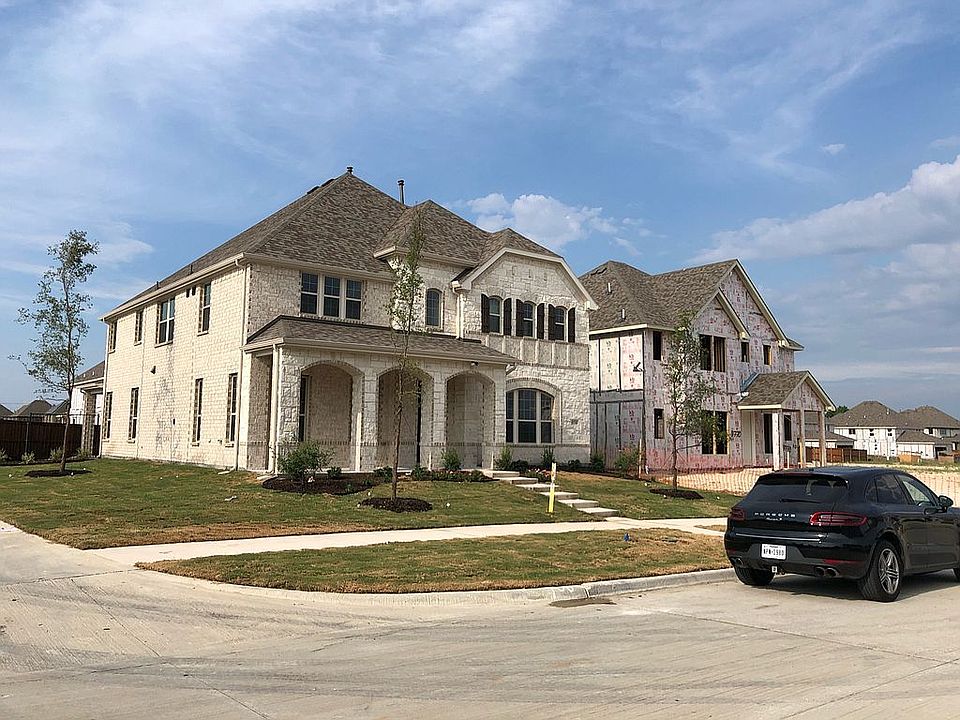 1st image of 9752 Derbyshire Dr