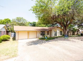 7035 Forest Meadow St, San Antonio, TX 78240