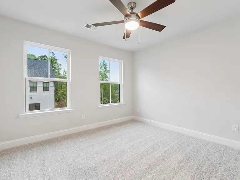 407 Renwood Trl — Photo 9
