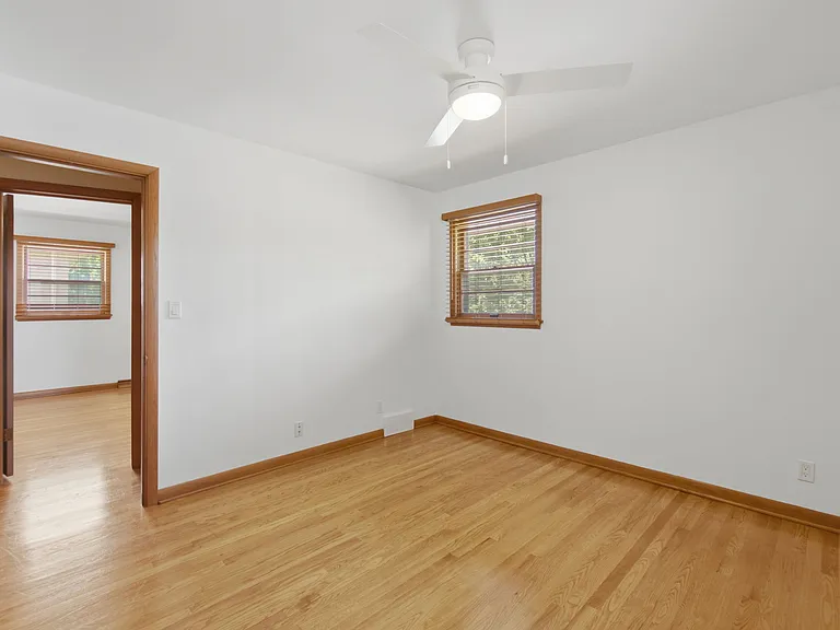 6822-6824 W Wells St — Photo 19