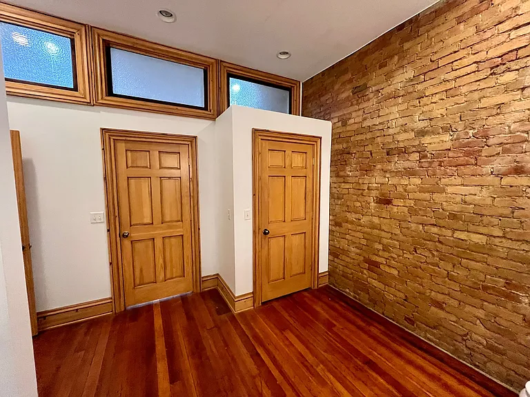 216 N Center St #2 — Photo 15