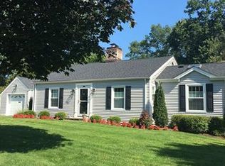 30 Carrigan Ave, White Plains, NY 10605