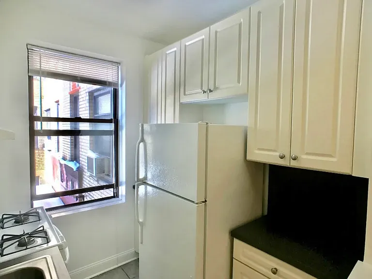 615 W 172nd St #26 — Photo 8