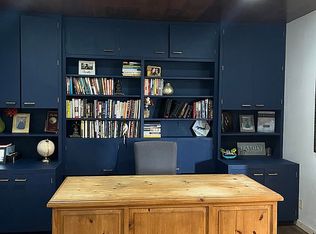 1504 El Paso St, Wellington, TX 79095