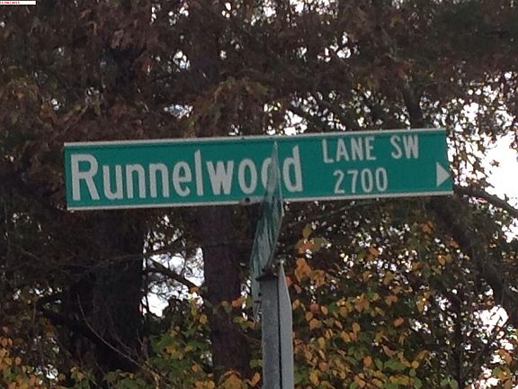 5th image of 2700 Runnelwood Ln