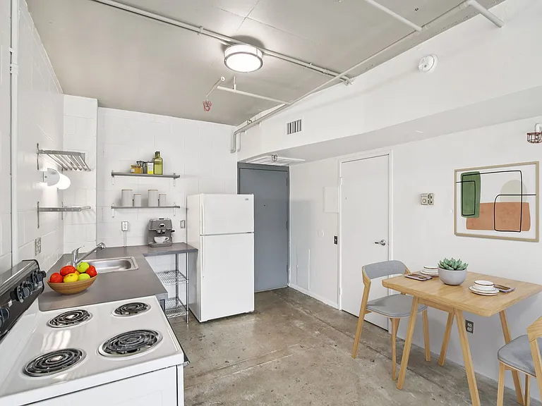 One North Fifth Apartments — Photo 20