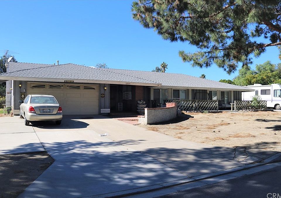 1st image of 11690 Ponderosa Dr