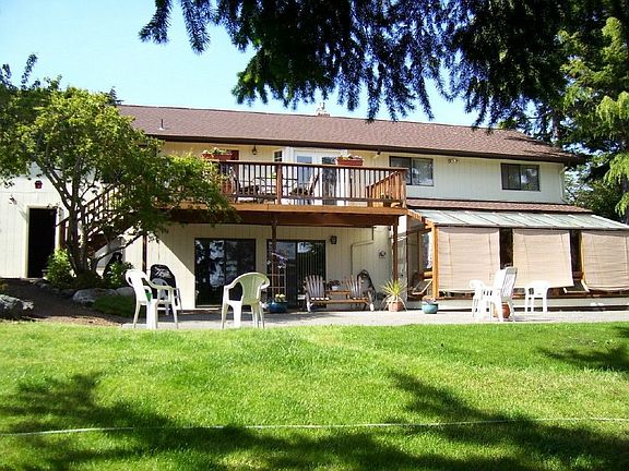 Back view and sun room