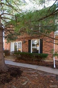 1st image of 920 Forestlac Ct