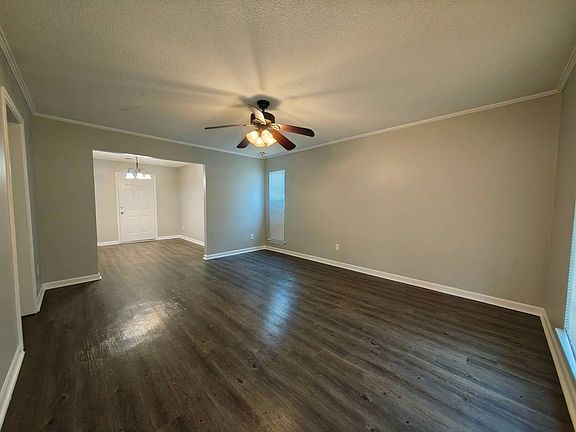 2nd image of 4837 Summitridge Dr