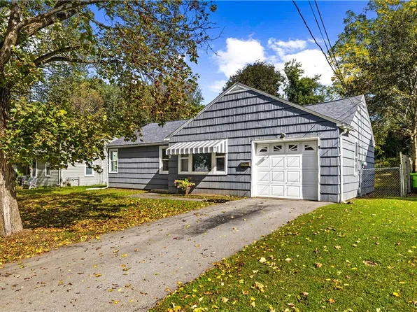 4 Leard Rd, New Hartford, NY 13413