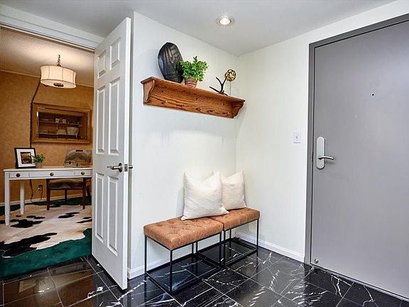4th image of 1777 Larimer St #1705