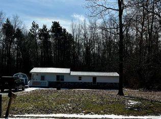 89 W Burnside Rd, Fostoria, MI 48435