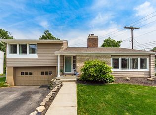 1720 Waltham Rd, Columbus, OH 43221