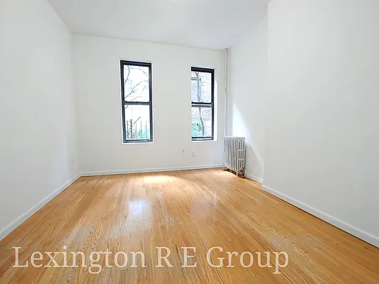 Rented by Lexington Real Estate Group | media 37