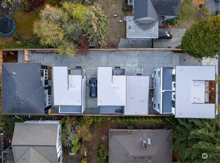 8660 B 13th Ave NW, Seattle, WA 98117