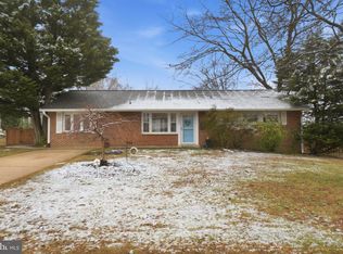 7921 Foote Ln, Springfield, VA 22151