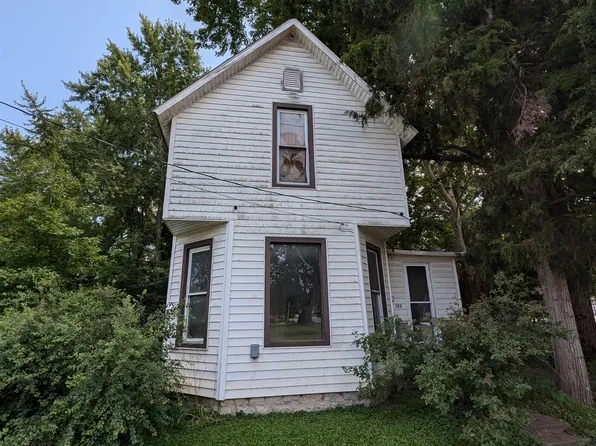 153 E Canal St, Peru, IN 46970