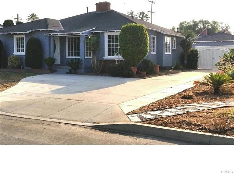 2nd image of 724 N Elspeth Way