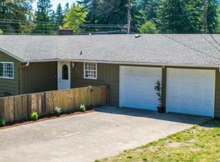 4724 Sunset Dr W, University Place, WA 98466