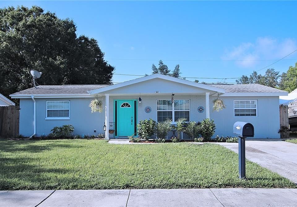 1st image of 3622 Harvard Dr