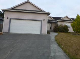 3039 Roan Ct, Fortuna, CA 95540