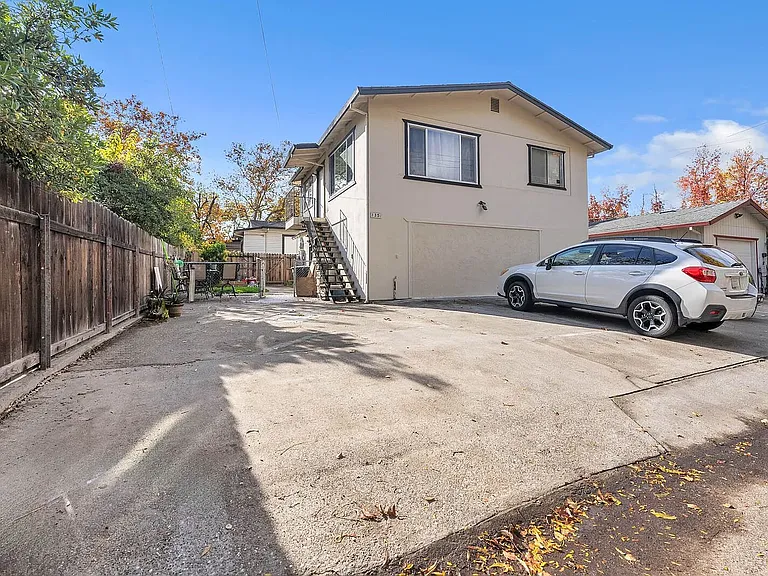135.5 Carmel Ave #A — Photo 1