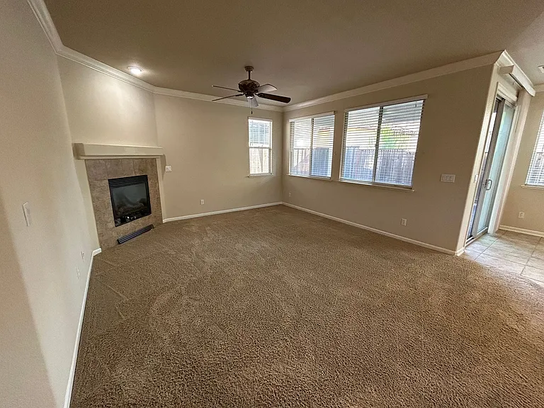 3286 Southerland Rd — Photo 4