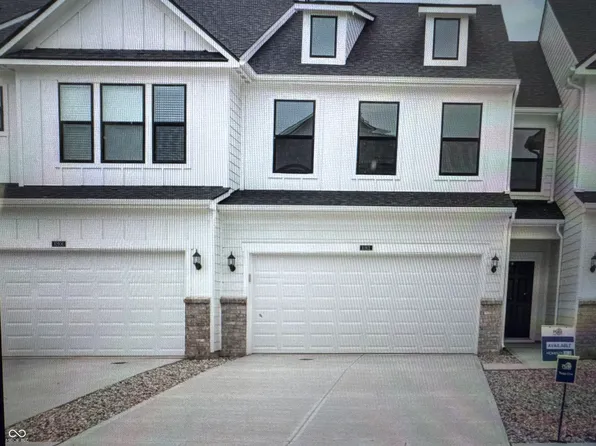 10971 Morab Dr, Zionsville, IN 46077
