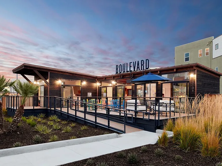 Boulevard community