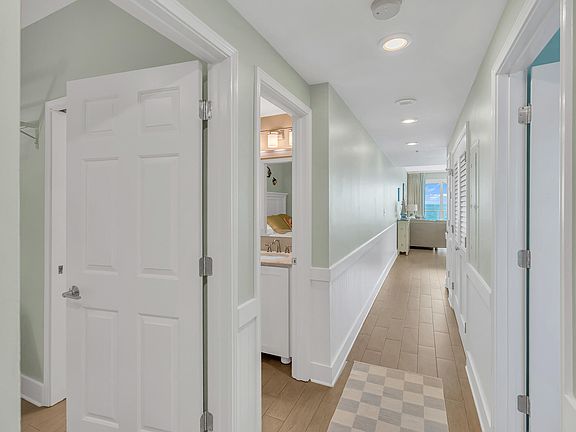 2nd image of 1080 Highway 98 E Unit 511