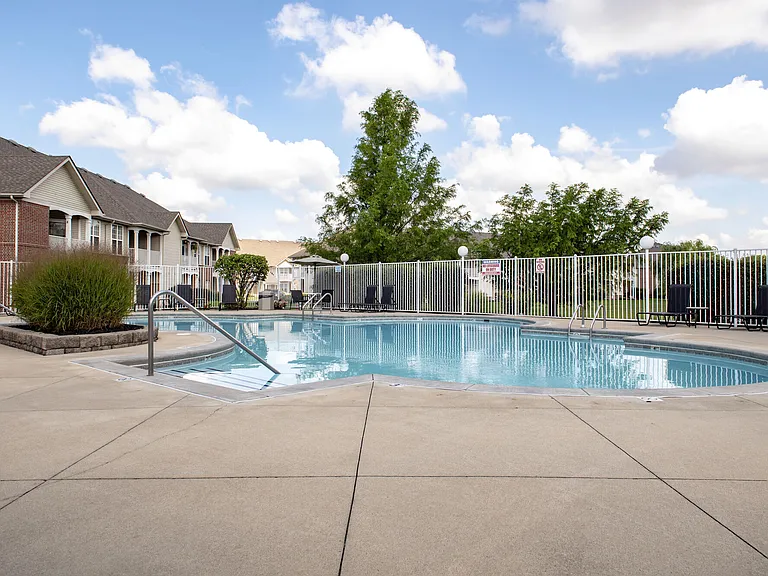Summit Pointe — Photo 6