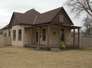 701 N Maple St, McPherson, KS 67460