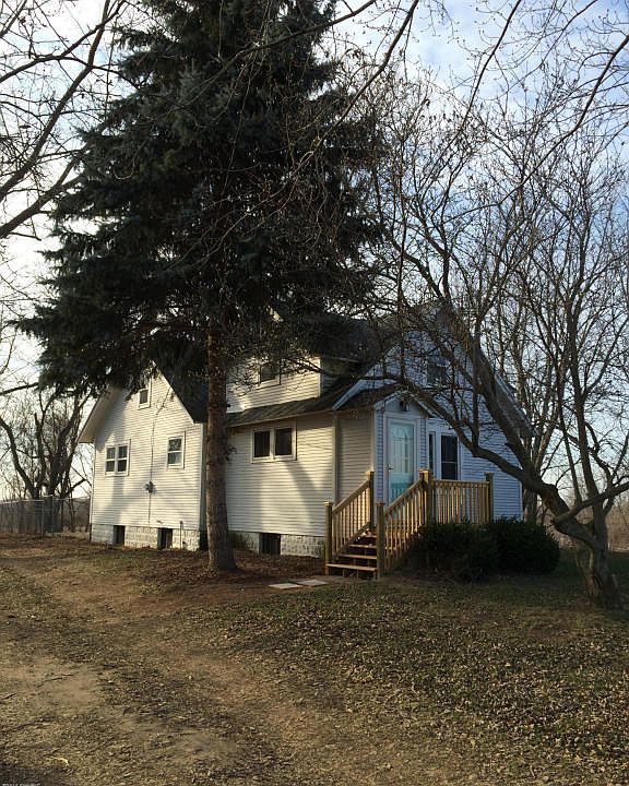 1st image of 3250 E Britain Ave