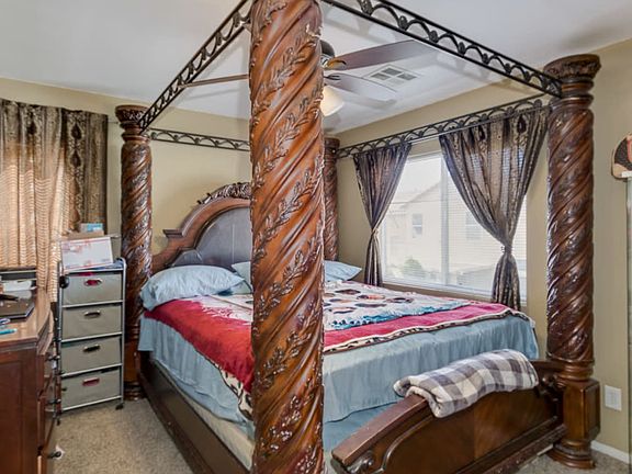 4th image of 5910 Clover Canyon Ln