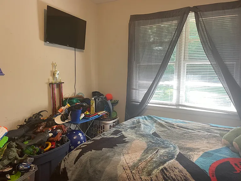 135A Springtree Rd #A — Photo 16