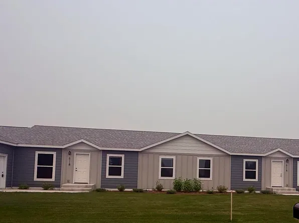 611 Wrenshall St #b, Wrenshall, MN 55797